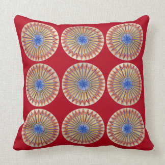 Röd regnbåge kudde