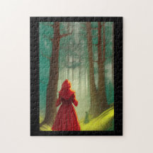 Röd ridande huva i kattunge röster i skogen