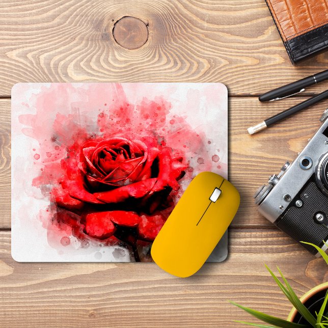 Röd Ros Akvarellkonst på Vit Bakgrund Musmatta (Red Rose Watercolor Art on White Background. Mouse Pad)