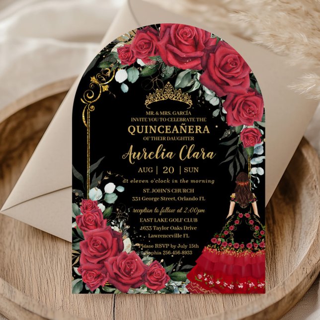 Röd ros Blommigt Black Charro Quinceañera Arch Inbjudningar (Skapare uppladdad)