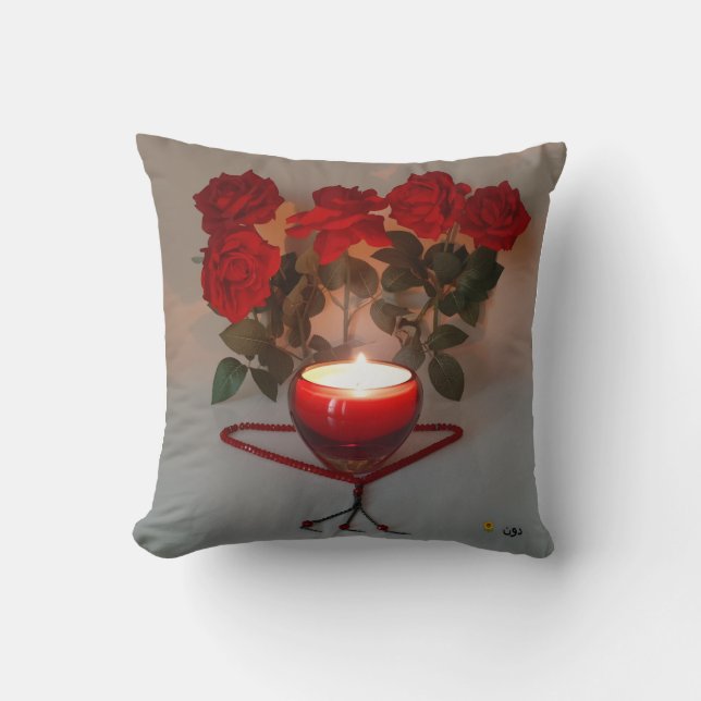 RÖD ROS & CANDLE PILLOW KUDDE (Framsida)