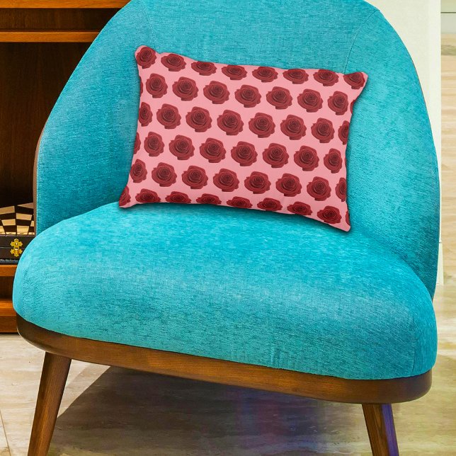 Röd ros, färglös Mönster på dekorfärg Prydnadskudde (Red Rose flower seamless pattern on accent pillow)
