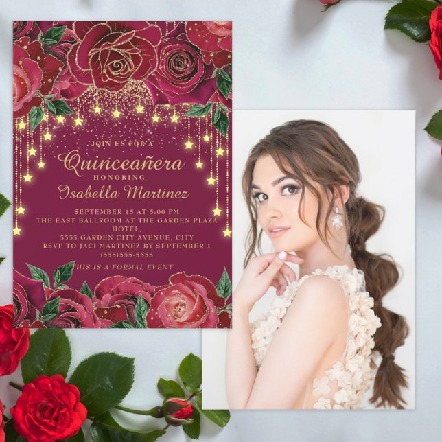 Röd ros Guld String Light Star Photo Quinceañera Inbjudningar (Elegant red roses and gold string lights Quinceanera photo invitation)