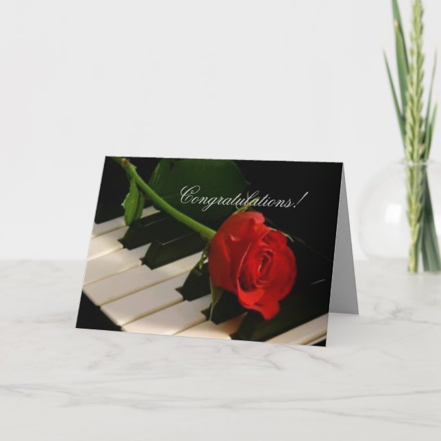 Röd ros på Piano Nycklar-Bravissimo! Kort (Framsida)