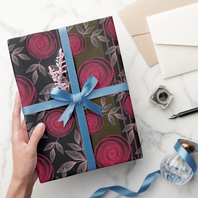 Röd ros på svart. presentpapper (Gifting)