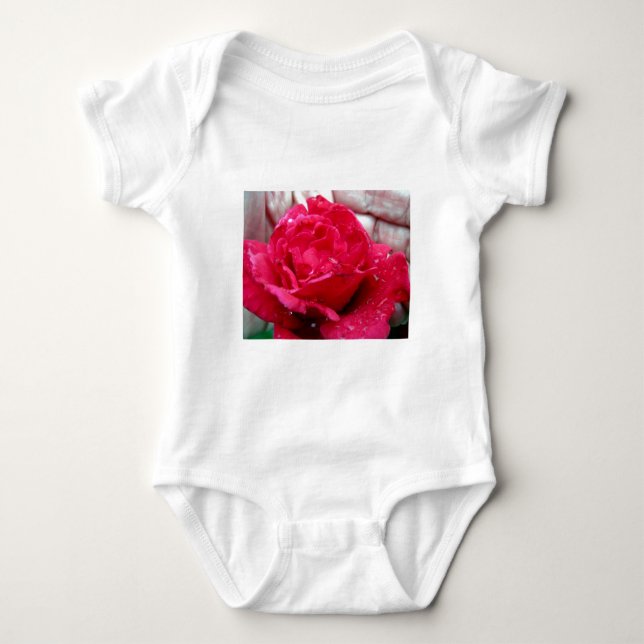 Röd ros t-shirt (Framsida)