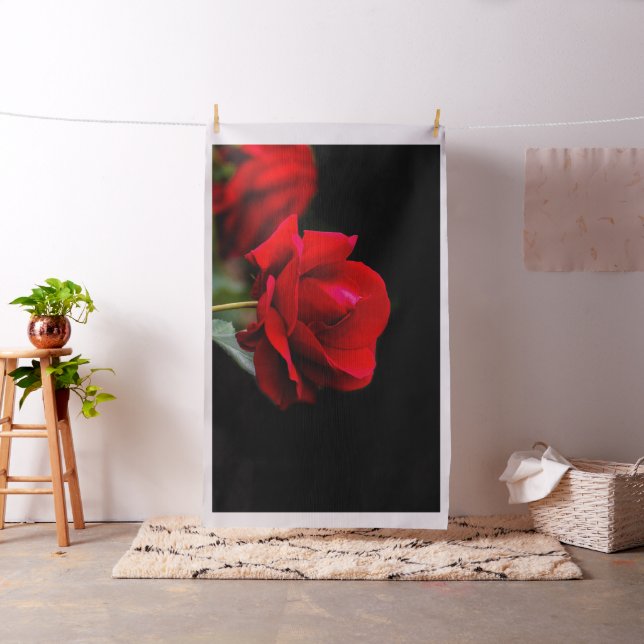 Röd ros tyg (In Situ)