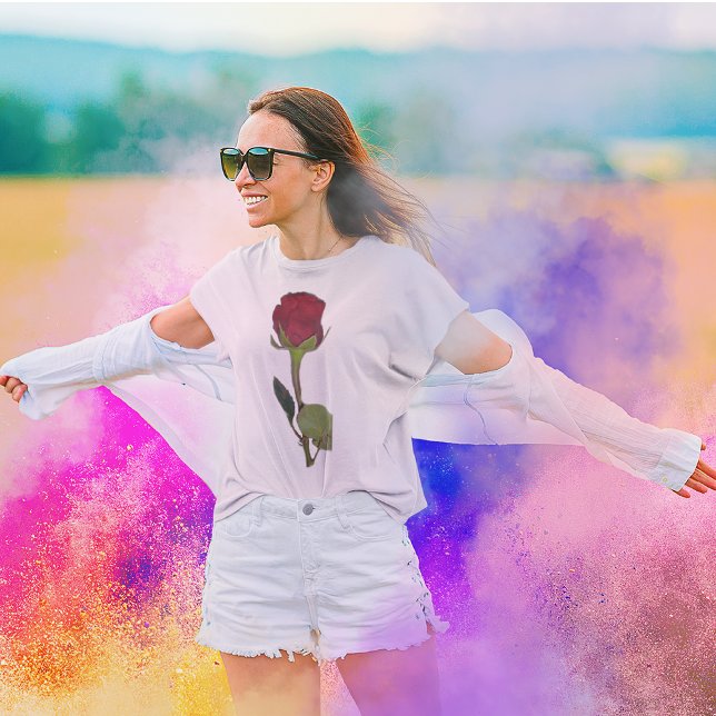 Röd ros Womens Tee Shirt (Skapare uppladdad)
