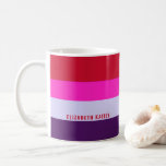 Röd, Rosa och Lila Rand Mönster Kaffemugg<br><div class="desc">Börja din dag med stänk i färg med hjälp av Röda, Rosa och Lila Rand Mönster-kaffe Mugg. Med en djärv, strimlad design tillför mugg en snyggt och en levande beröring till morgonrutinen. Perfekt för kaffe, te eller hett choklad är också en underbar gåva till alla som har kärlek färgstarka och...</div>