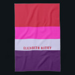 Röd, Rosa och Lila Rand Mönster Kökshandduk<br><div class="desc">Lägg till en kopp färg i ditt kök med Red, Rosa och Lila Rand Kitchen Towel. Den här snyggten och den absorberande handduken är perfekt för torkning av diskar, torktumlare eller för att lägga till en dekorativ beröring i ditt utrymme. Ett underbart val för dem som har kärlek som vibrerar...</div>