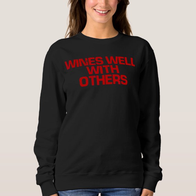 Röd som säger Vin väl med andra T Shirt (Framsida)