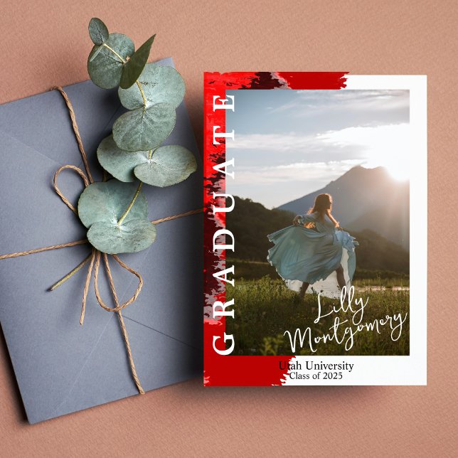 Röd svart marmorerat foto examensfirande inbjudan (Skapare uppladdad)