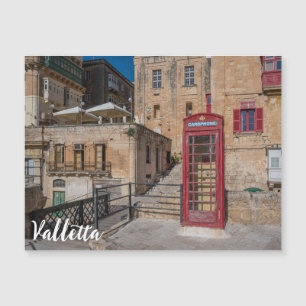 Röd telefonkiosk i Valletta Malta