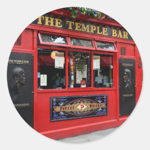 Röd tempelpubpub i Dublin Runt Klistermärke