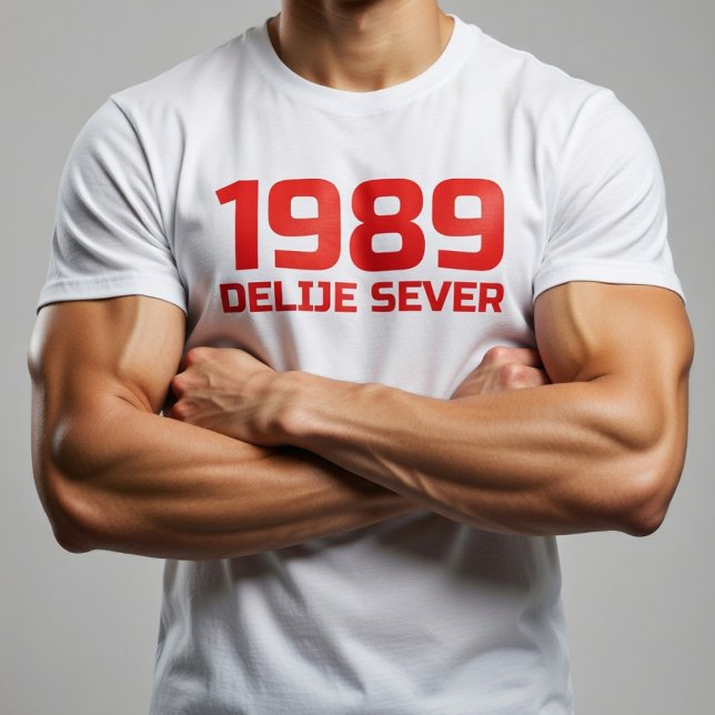 Röd Text Delije Sever 1989 T Shirt (Skapare uppladdad)