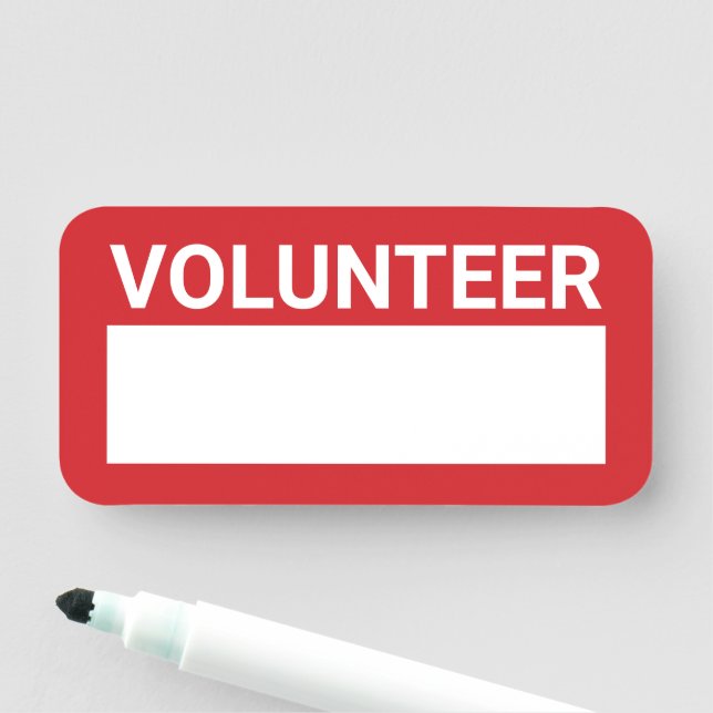 Röd tom volt namnbricka (På plats)