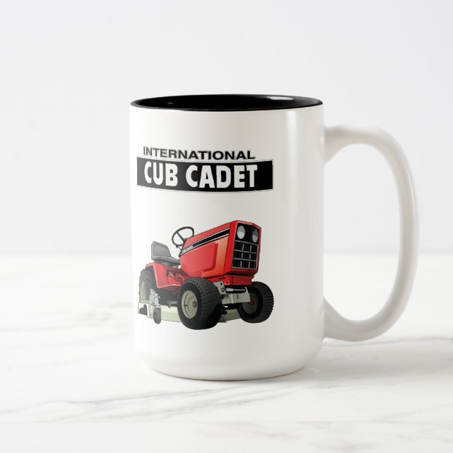 Röd traktor mugg Cub Cadet International Cup (Höger)