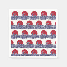 Röd, vit och blå havssolnedgång och vågar