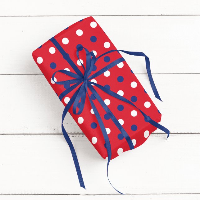Röd Vit och Blå Trikolore Prickmönster Presentpapper (Red White and Blue Tricolor Polka Dot Wrapping Paper)
