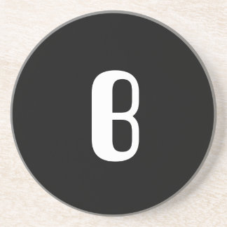 Röd & vitkontrollmonogram "för B", på vit Underlägg Sandsten