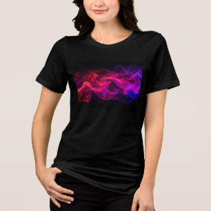 Röda + Blå Flammor på en Svart Kortärmad T-Shirt