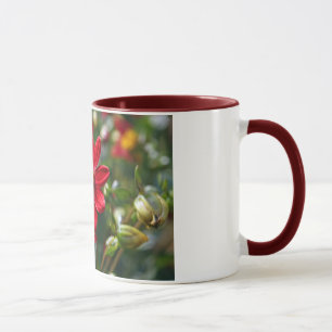 Röda blommor mugg