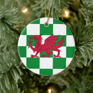 Röda Drakens Flagga: Grön Rutig Keltiska Wales Julgransprydnad Keramik