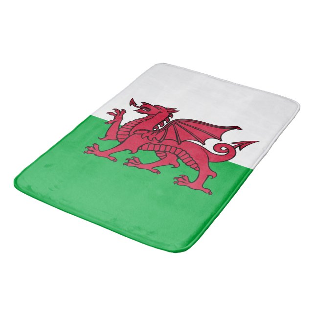 Röda drakens keltiska flagga av Wales & walesare Badrumsmatta (Vinklad)