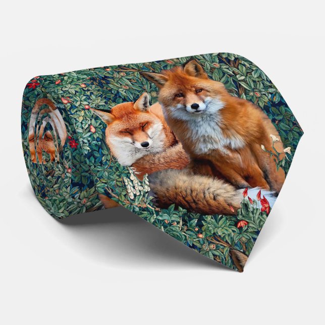 RÖDA FOXER BLAND GRÖN, FOLIE OCH BLOMMOR SLIPS (Rullad)