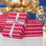Röda geometriska former för Cute Jul Modern Chic Presentpapper<br><div class="desc">Backa dina helgdag i stil i festive med den här Pappra skissen av rött och vitt geometriskt sken. Med en modern chic med lekfullt geometriskt mönster i klassiskt rött och vitt ger detta papper lite elegans och roligt till ditt helgdag. Perfekt för alla som kärlek contemporary utformar med en helgdag-twist,...</div>