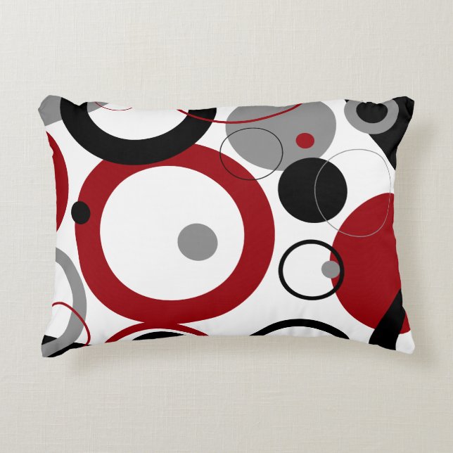 Röda, Grått och svarta prickar Prydnadskudde (Framsidan)