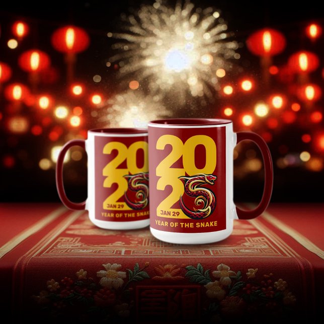 Röda Guld-året för ormen 2025 Mugg (CNY 2025 15oz Two-Tone Mugs Fireworks Lanterns Cover Photo)
