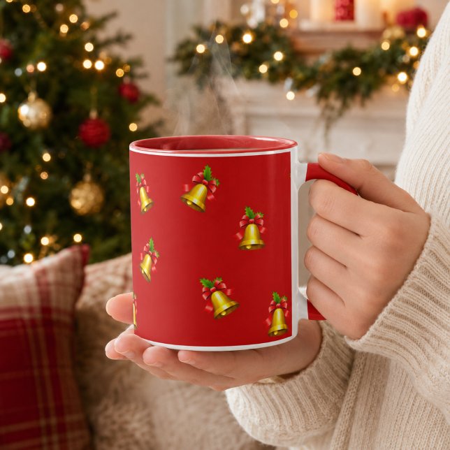 Röda gyllene klockor och julgran mugg (Skapare uppladdad)
