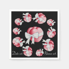 röda hjärtan bundna med vita bögar för bröllop pappersservett