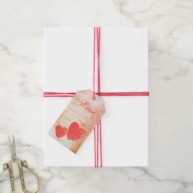 Röda hjärtan slitna valentinpresentkort presentetikett (Med Snöre)