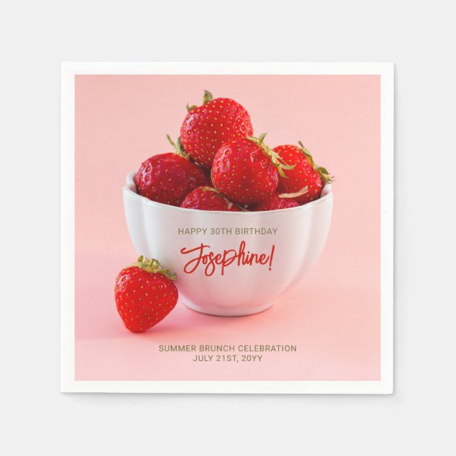 Röda jordgubbar i en sommarbrinnande dag pappersservett (Framsidan)