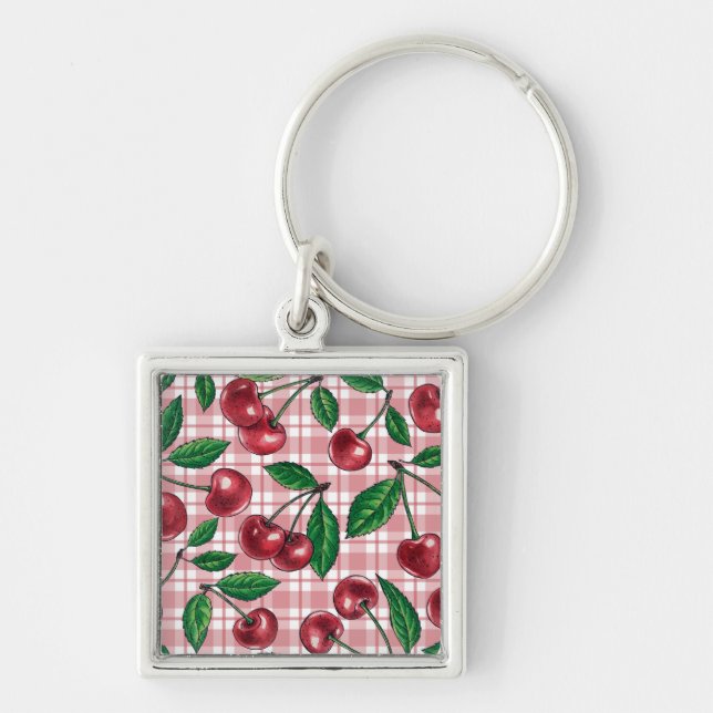 Röda körsbär på rosa gingham fyrkantig silverfärgad nyckelring (Framsidan)