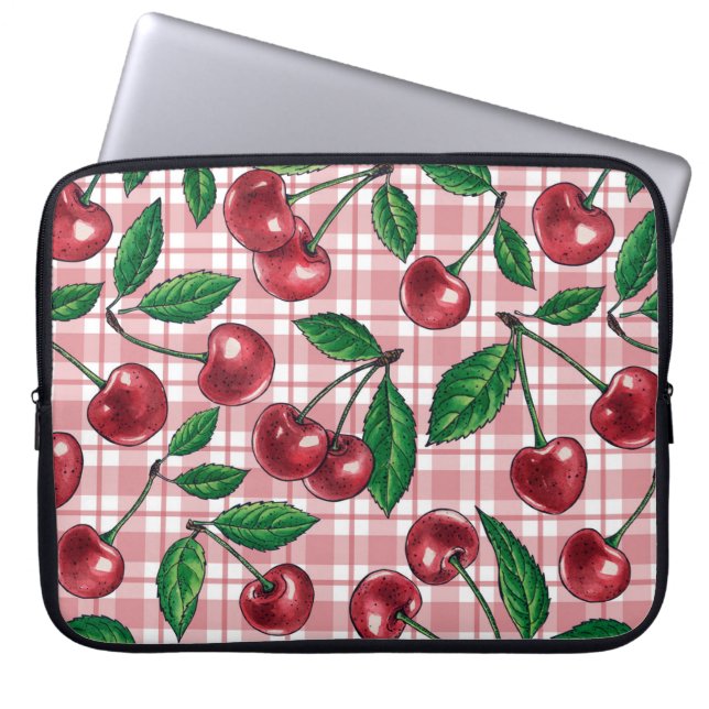 Röda körsbär på rosa gingham laptop fodral (Framsidan)