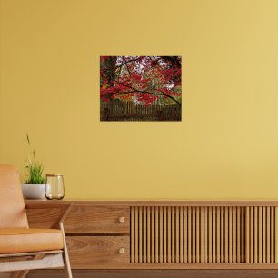 Röda lönnlöv och bambustaket foto poster