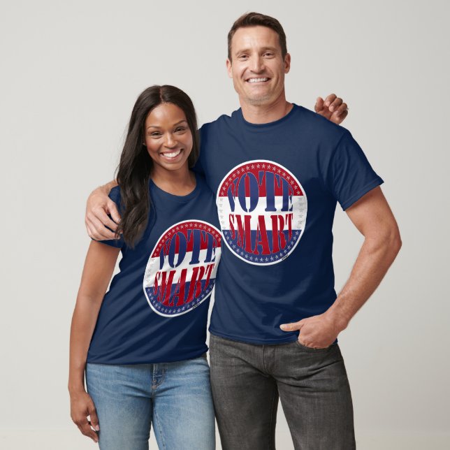 Röda och Blå RÖSTA SMART T Shirt (Unisex)
