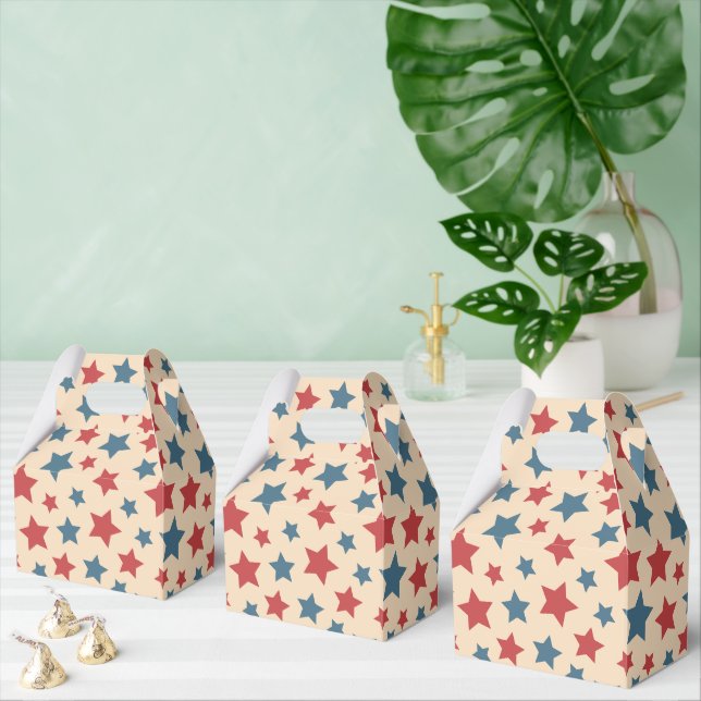 Röda och blå stjärnor, 4 juli, Beige bakgrund Presentaskar (Multipel)