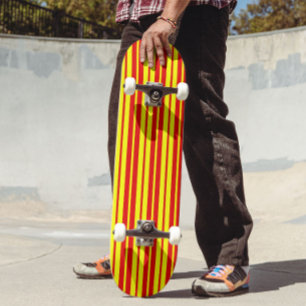 Röda och gula randiga design mini skateboard bräda 18,5 cm
