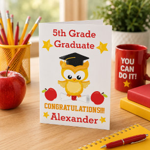 Röda och gyllene gratulationer 5:e klass examen kort