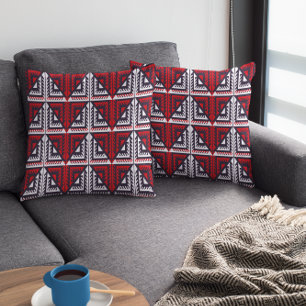 Röda och svarta trianglar kudde