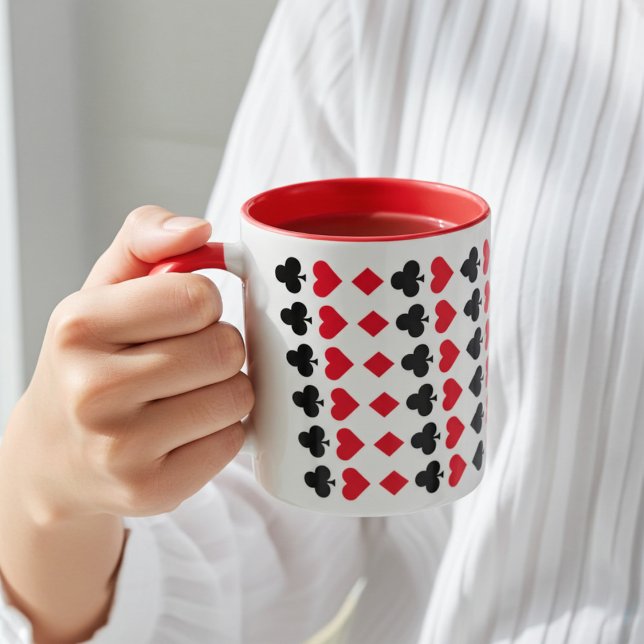 Röda och svarta uppspelningskort Deck Kostym Mönst Mugg (Tea or coffee?)