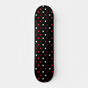 Röda och vita hjärtan på svart mini skateboard bräda 18,5 cm