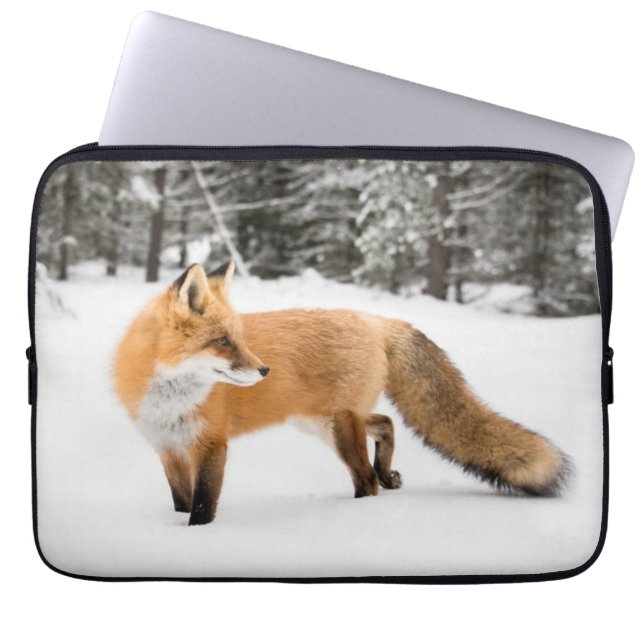 Röda rävar i vita Snö Laptop Fodral (Framsidan)