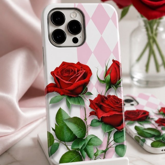 Röda rosor och rosa och vit diamantmönster (Skapare uppladdad)