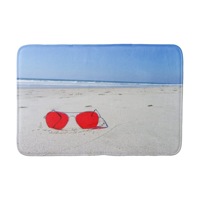 Röda solglasögon på Beach Bath Mat! Badrumsmatta (Framsidan)