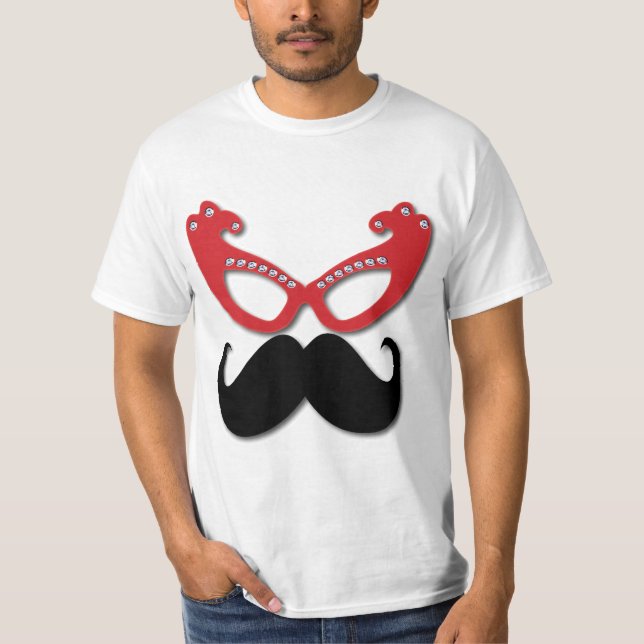 Röda stötglas med mustasch tee (Framsida)